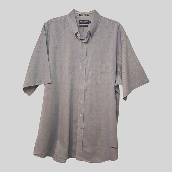 D. CREMIEUX Blue Chambray Short Sleeve Button Down Shirt; XL; 100% Cotton - Picture 1 of 5